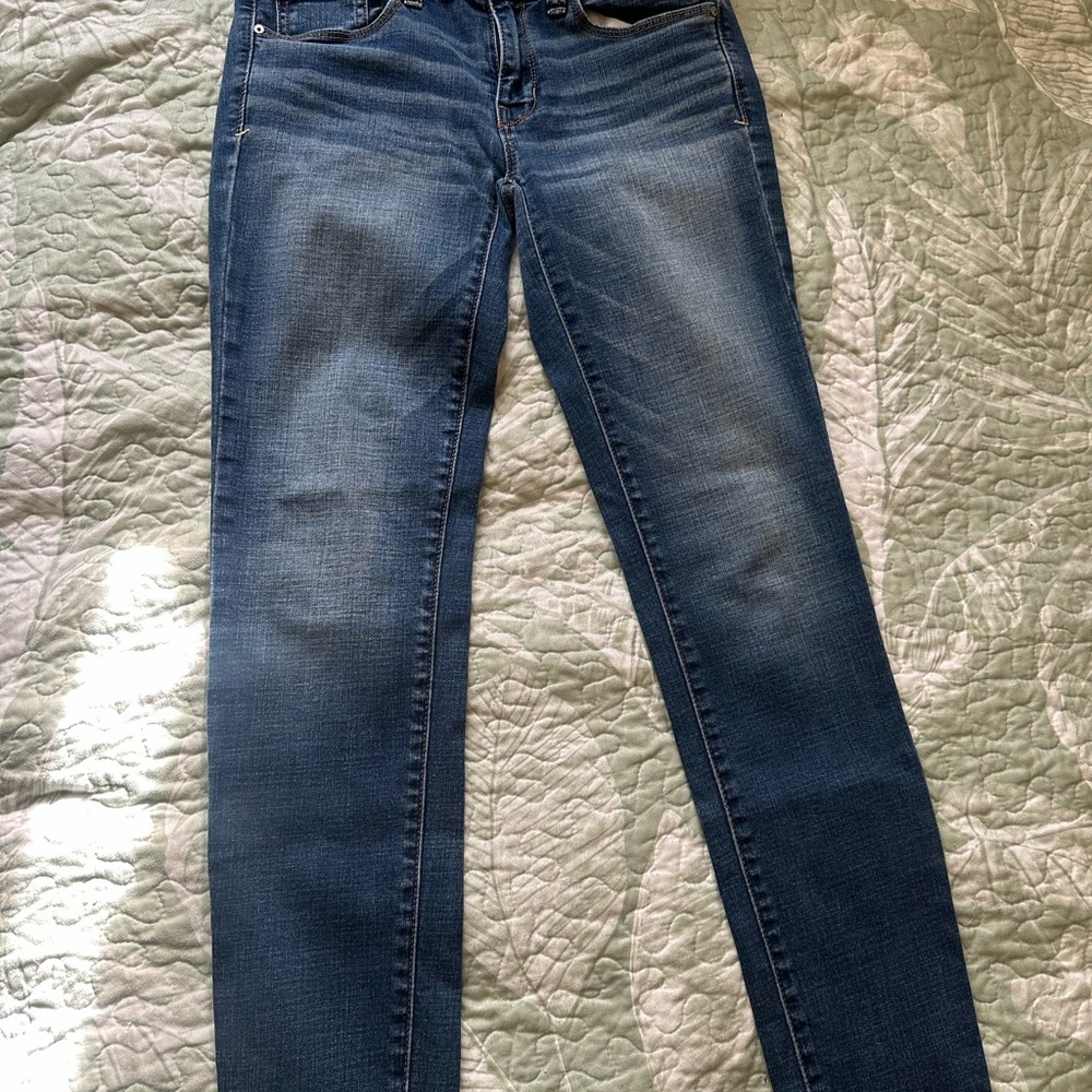 American Eagle Outfitters
